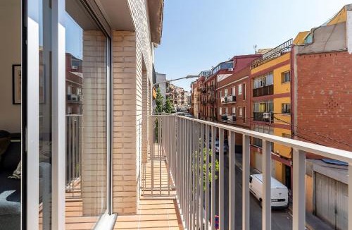 Santa Coloma de Gramenet Apartment | 4239 - AB Duplex Santa Coloma 3 II-II