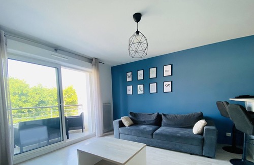 Plescop Apartment | 43 m² near the hyper centre