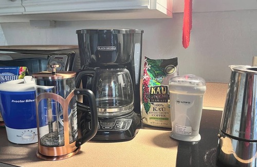 Punaluu Condo | #43 Studio Queen Bed, Sofa Sleeper