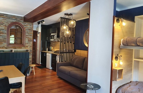 Pas de la Casa Apartment | 43 tres estrelles club studio 4 pers. view and terrace