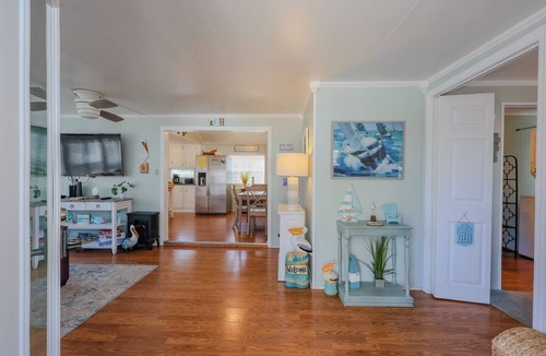 Myrtle Beach Cottage | 4320 Willow Bank- Sleeps 6