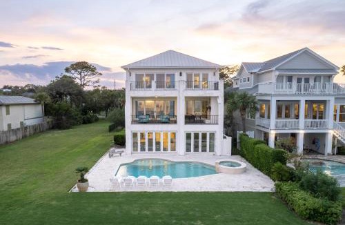 East Beach House | 4338 Sixteenth Street