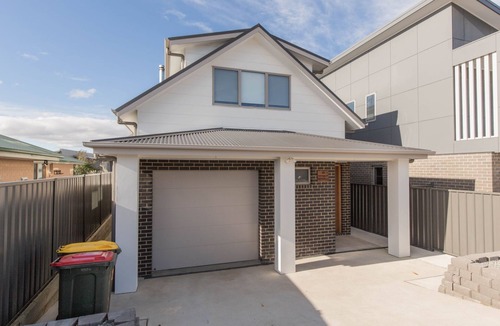 Jindabyne House | 43A Twynam Street - Snowfall