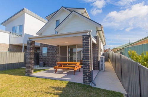 Jindabyne House | 43A Twynam Street - Snowfall
