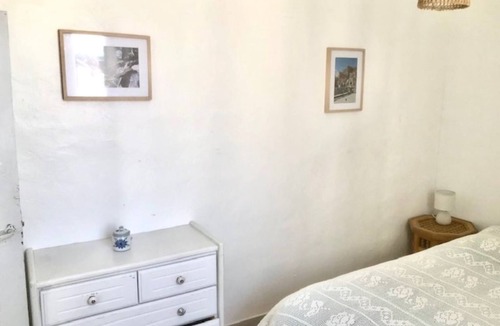 Forcalquier Apartment | 43m2 apartment with large terrace. Forcalquier historic center.
