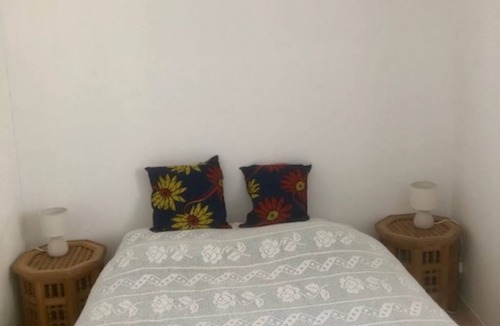 Forcalquier Apartment | 43m2 apartment with large terrace. Forcalquier historic center.