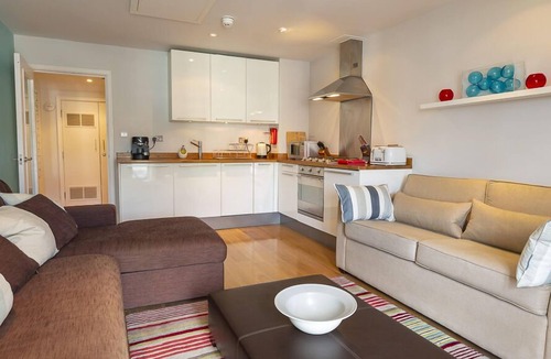 Dartmouth Cottage | 44 Dart Marina