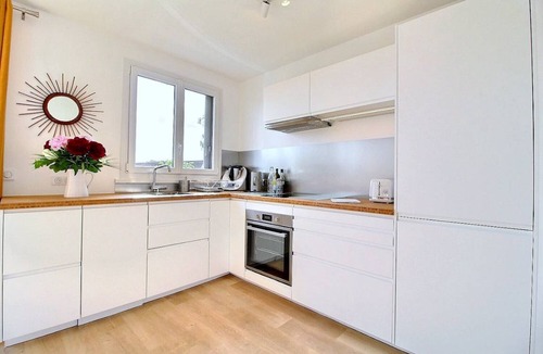 Saint-Fargeau Apartment | 44 m² Apartment ∙ 1 bedroom ∙ 2 guests