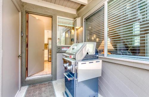 Tennis Village Apartment | 44 Tennis Village