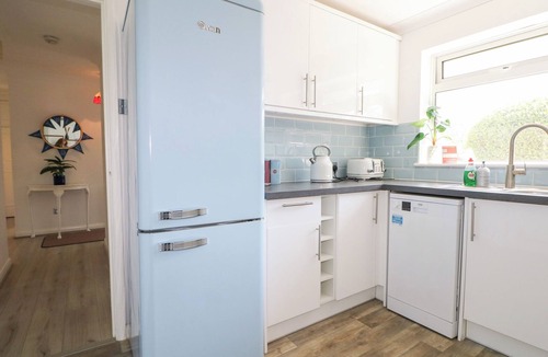 Pagham Cottage | 44 West Front Road