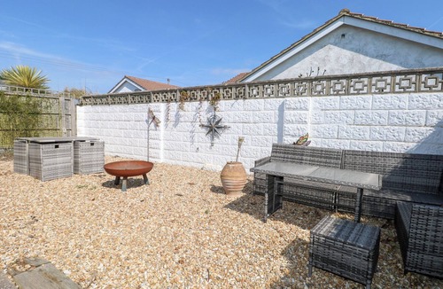 Pagham Cottage | 44 West Front Road