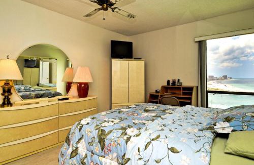 Clearwater Beach Apartment | 440 West Condos 1507S