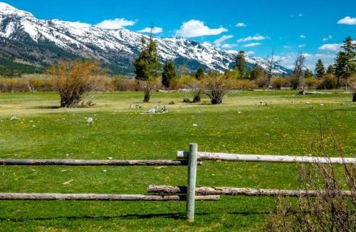 Moose Wilson Road Apartment | 4412 Mackinaw