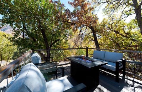 Durango House | 4459 County Rd 203 - 2 Bedroom Cabin