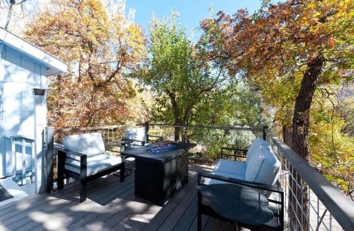 Durango House | 4459 County Rd 203 - 2 Bedroom Cabin