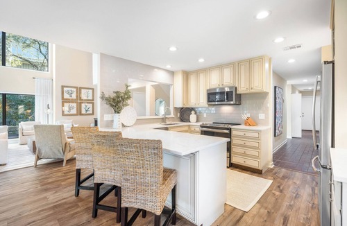 Heritage Woods House | 45 Deer Run Lane: A BESTNEST by Beverly Serral w/Private Pool
