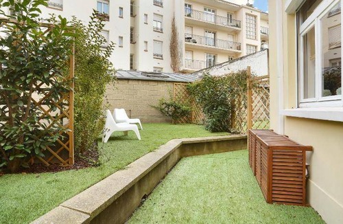 Republique–Point-du-Jour Apartment | 45 m² Apartment ∙ 4 guests