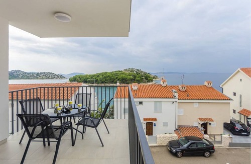 Tribunj Apartment | 45 m² Apartment ∙ 1 bedroom ∙ 4 guests