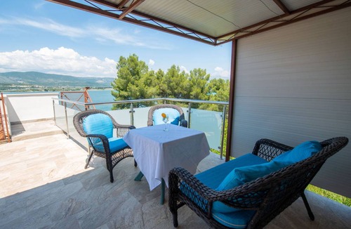 Municipality of Trogir Apartment | 45 m² Apartment ∙ 1 bedroom ∙ 4 guests