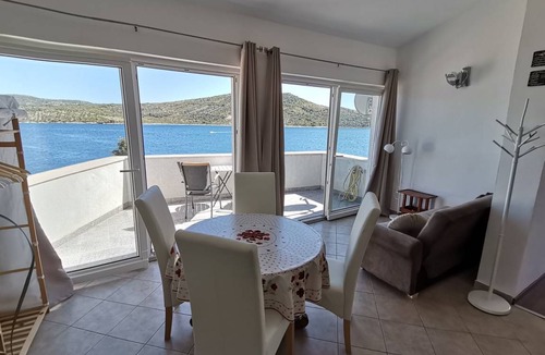 Primosten Apartment | 45 m² Apartment ∙ 1 bedroom ∙ 3 guests