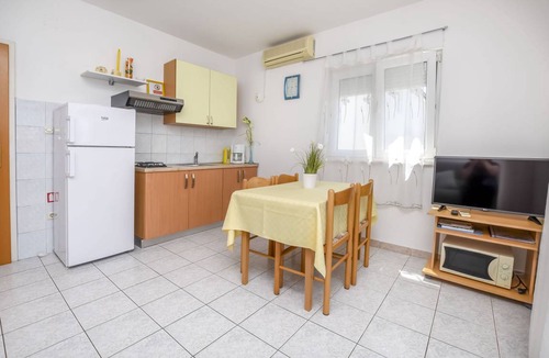 Rogoznica Apartment | 45 m² Apartment ∙ 1 bedroom ∙ 2 guests