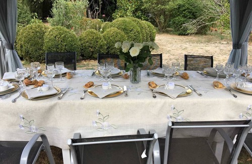 Gambais House | 45 minutes from Paris, authentic house with large garden, village on foot