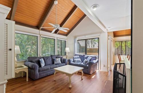 Night Heron Villa | 45 Night Heron, Sleeps 8, Pool