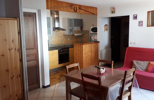 Bernex Apartment | 45M2 APARTMENT WITH 12M2 SOUTH-FACING BALCONY