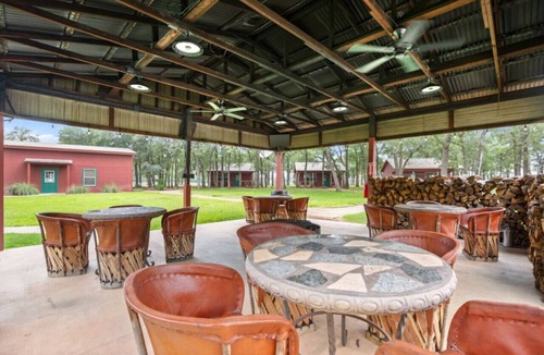 Milam County Other | 45min to Aggieland | Exotic Ranch| Sleeps 36