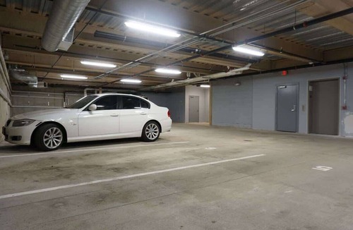 Chelsea Apartment | 46 Bright and Sunny Studio Long-term stays