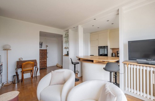 Republique–Point-du-Jour Apartment | 46 m² Apartment ∙ 1 bedroom ∙ 4 guests