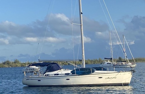 Midtown Hotel | 46 ft Bavaria Sailboat