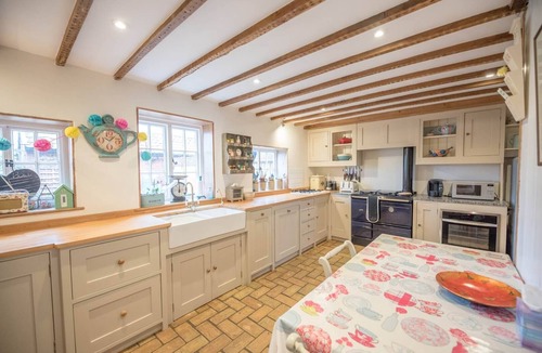 Woodbridge Cottage | 46 Ivy Cottage