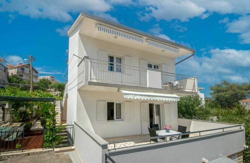 Municipality of Trogir Apartment | 46 m² Apartment ∙ 2 bedrooms ∙ 4 guests