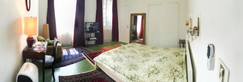Montauban Bed & Breakfast | 46FM : Montauban Guest House