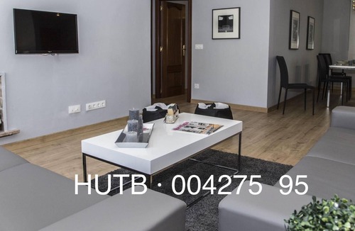 La Maternitat i Sant Ramon Apartment | 47. Futbol G12 Apartment