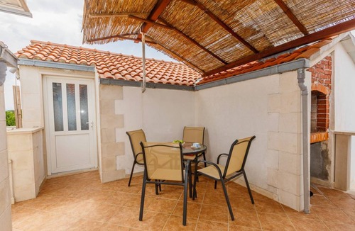 Supetar Apartment | 47 m² Apartment ∙ 2 bedrooms ∙ 4 guests