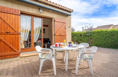 Sainte-Marie-la-Mer Resort | 47 m² Resort ∙ 2 bedrooms ∙ 4 guests