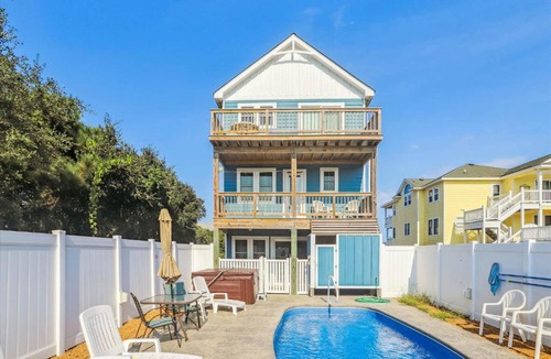 Southern Shores House | 4704 - Shell Yeah by Resort Realty
