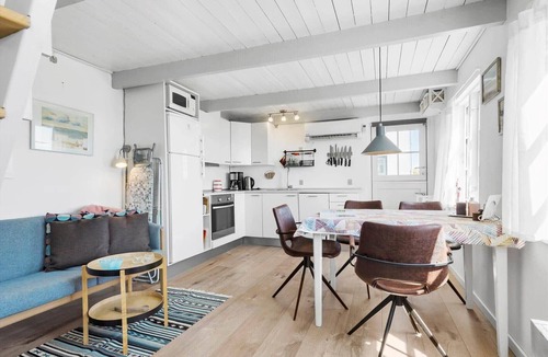 Arnager House | 4715 Rønne - Redningsvejen 3