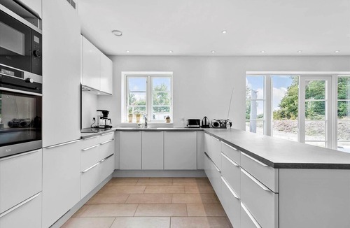Akirkeby House | 4757 Aakirkeby - Sosevejen 23