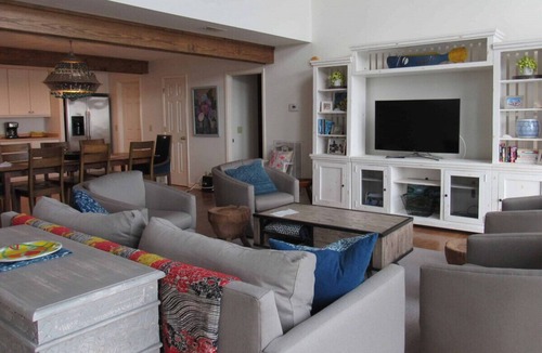 Beaufort House | 476 Tarpon - Ocean Front - Full Time Beach