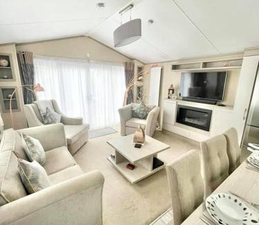 Troutbeck Bridge House | 48 Pony Meadow - White Cross Bay