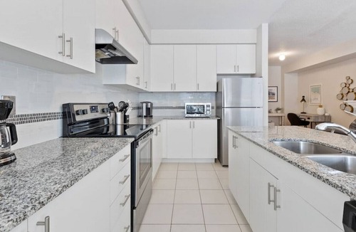 The Blue Mountains House | 48 Snowbridge: Free Shuttle to BM Village