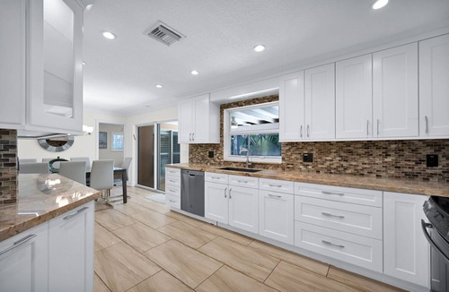 Boca Raton House | 4898 4 Bedroom/2 Bathroom