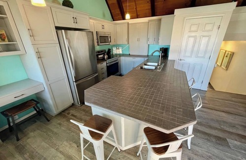 Punaluu Condo | #49 1 Bedroom/1 Bathroom Condo with Balcony