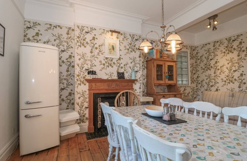 Burnham-on-Sea Cottage | 49 Esplanade