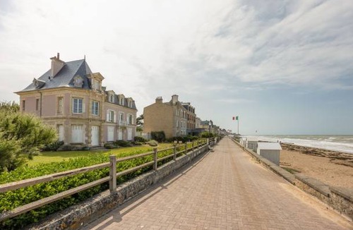 Saint-Regnobert-de-la-Cote-de-Nacre Apartment | 49 m² Apartment ∙ 2 bedrooms ∙ 2 guests