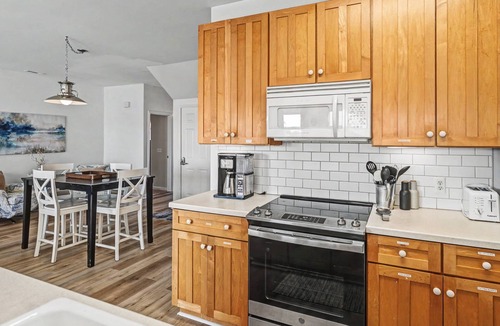 Oceanmarsh Subdivision House | 49 Nautical Watch Way