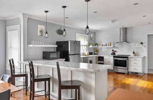 Birmingham House | 49th Terrace Haven